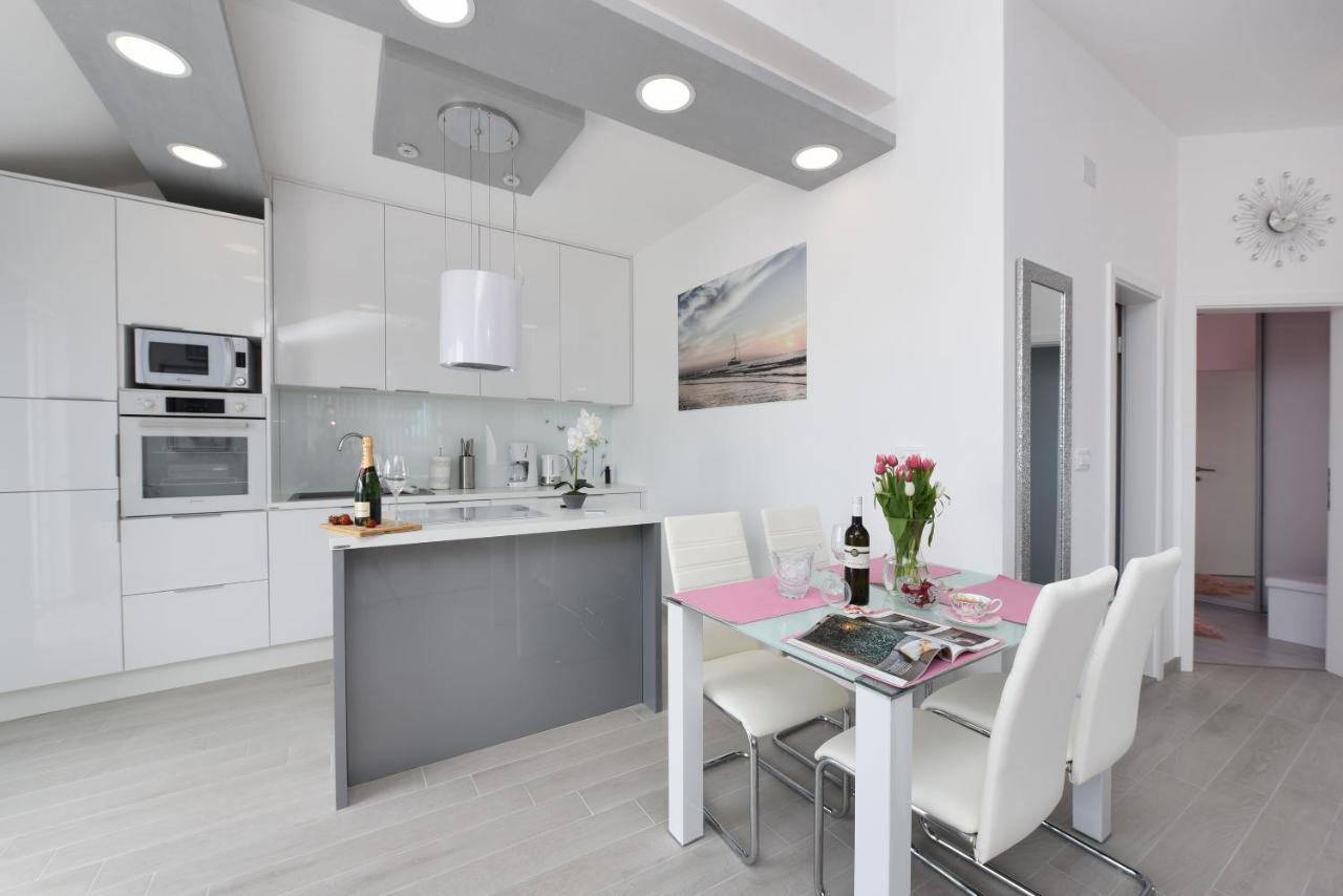 Deluxe Apartman Korina & Ramona Zadar Exterior foto