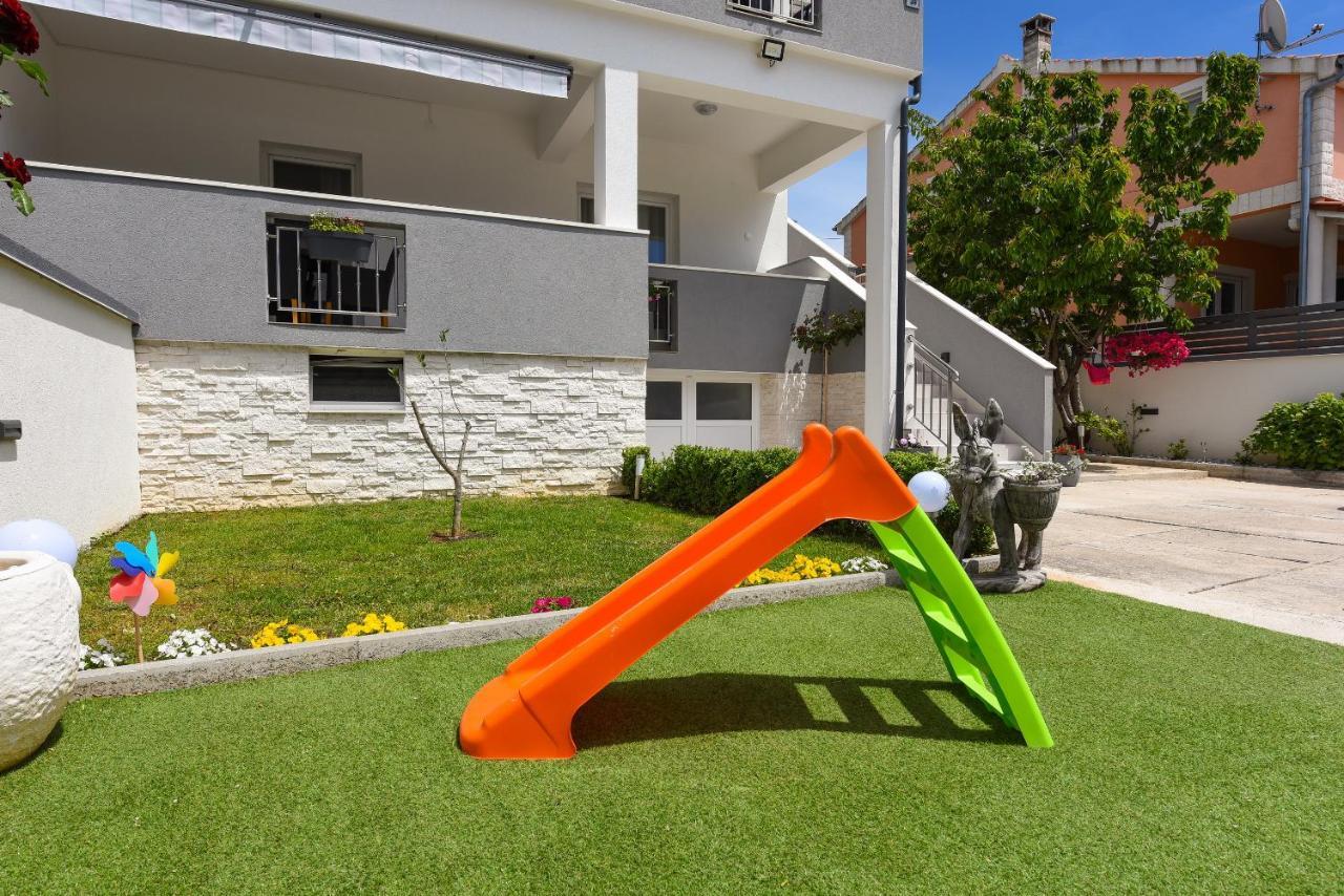 Deluxe Apartman Korina & Ramona Zadar Exterior foto